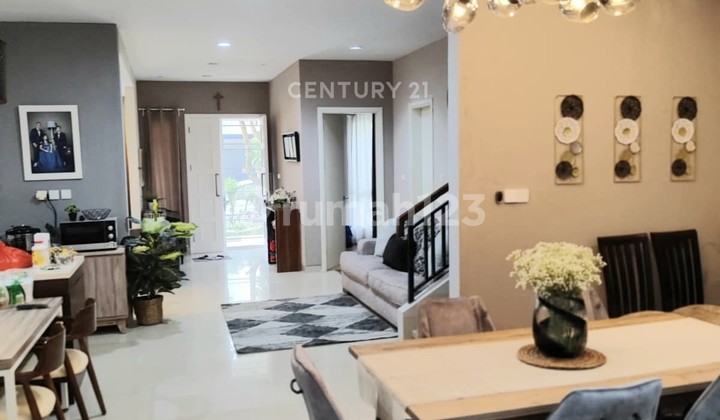 Rumah Modern Minimalis Lokasi Strategis Di Gading Serpong RA15718