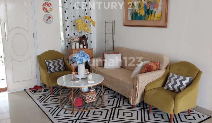 For Quick Sale House In Oscar Jababeka 2 Floors 2