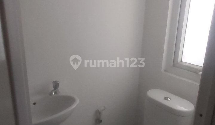 Fast Sale Aeropolis Apartment Near SOETA Airport Tangerang Fast Sale Aeropolis Apartment Near SOETA Airport Tangerang