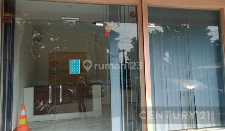 Ruko Gandeng 5 Lantai Di Jalan Dr. Saharjo 2