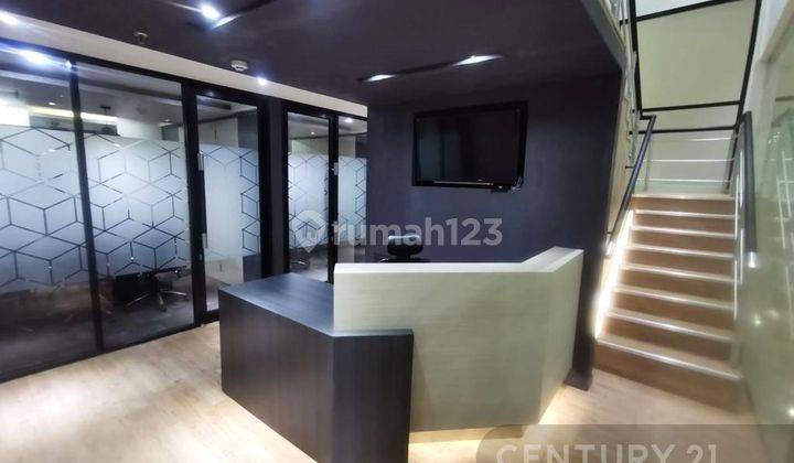 Ruang Kantor Dalam Mall Exklusive Di Kuningan Jakarta 6484 1