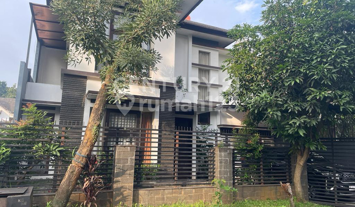 Nice 2-Story House Ready to Live In Negotiable Price in Central Bintaro 1