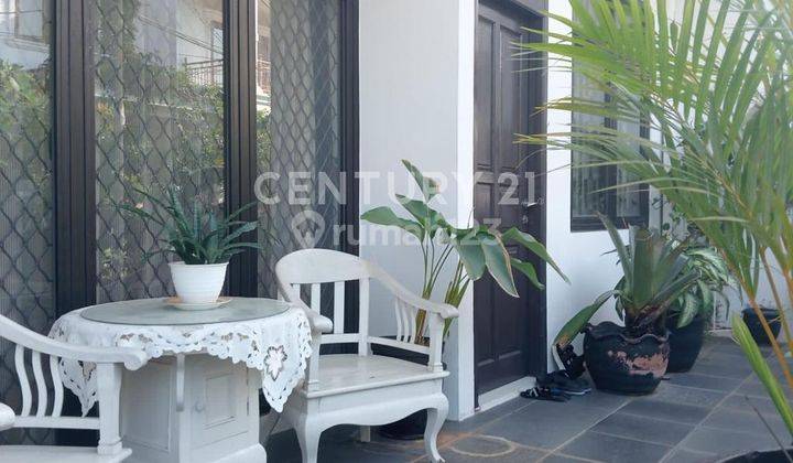 Rumah Klasik Ada Kolam Renang Komplek IKIP Harga Nego Sampai Deal 2