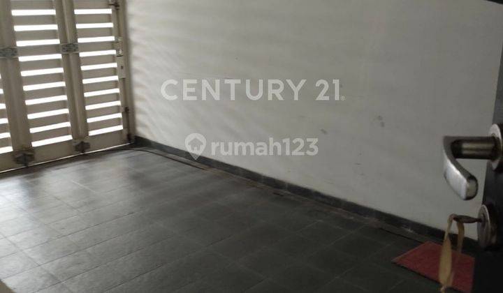 Disewakan Rumah Bagus Minimalis Luas Bangunan 324m 2