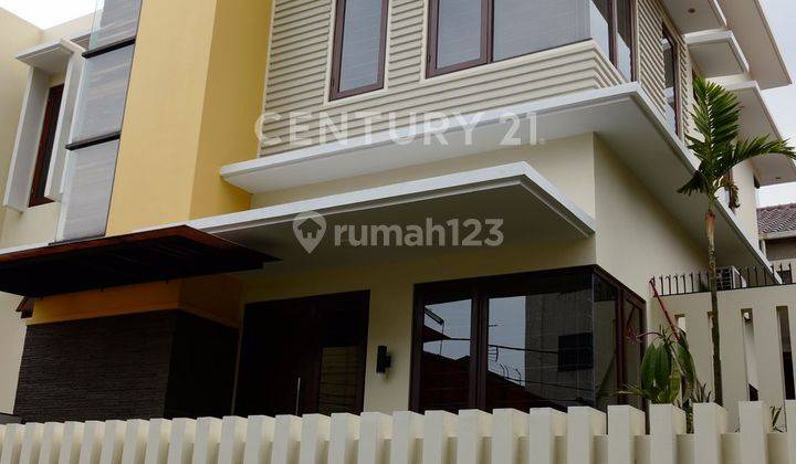 Rumah Baru Modern Minimalis Di Daerah Rawamangun Jakarta Timur 1