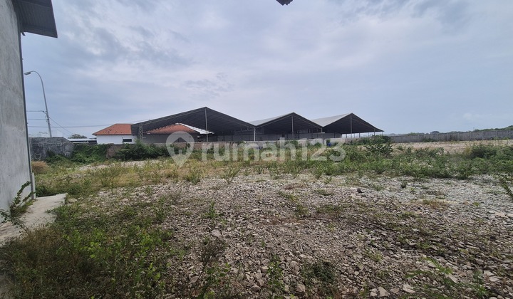 Warehouse for rent. Industrial area in Mundu, Cirebon City.