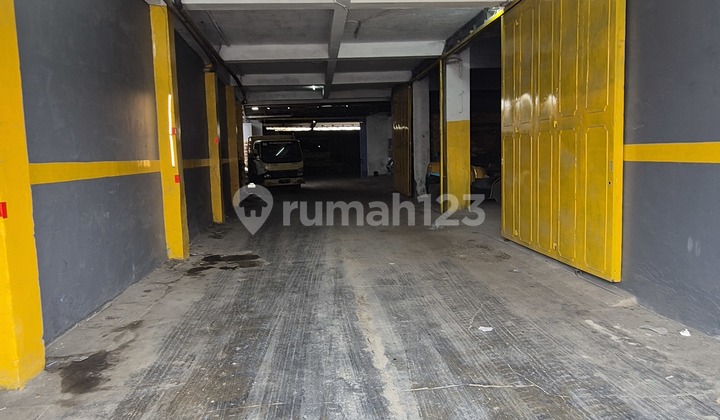 Warehouse for Sale in a Busy Area of Cirebon, Graksan