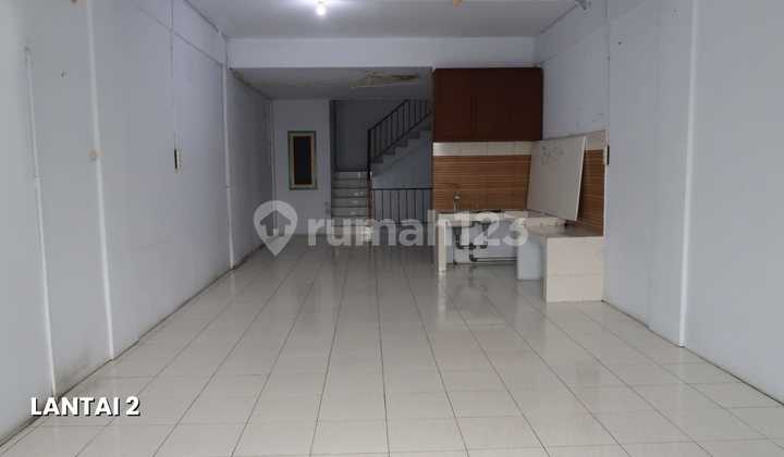 For Rent Strategic Shop House in Cirebon City Pekalipan