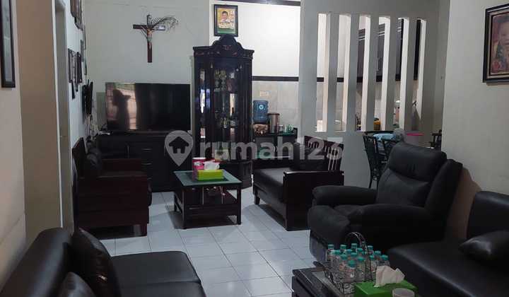 Dijual Rumah Mainroad Perumnas,lokasi Strategis 