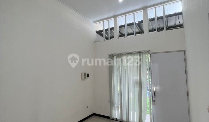 Rumah Bagus Semi Furnished di Jl. Taman Kopo Indah 5, Rahayu, Kec. Margaasih, Kabupaten Bandung, Jawa Barat, Taman Kopo Indah 2