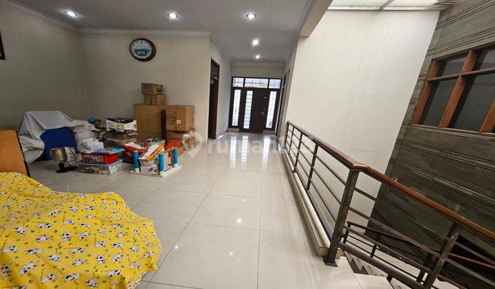  Rumah Kontrakan Full Furnished Bagus di Singgasana Pradana, Singgasana 2