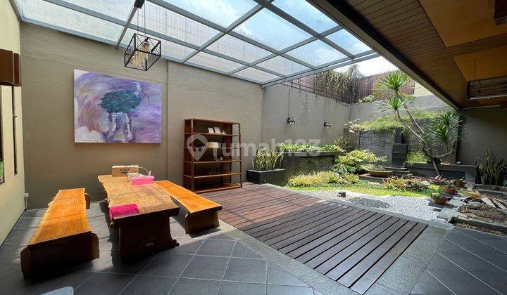  Rumah Mewah Full Furnished Di Batununggal Indah 1