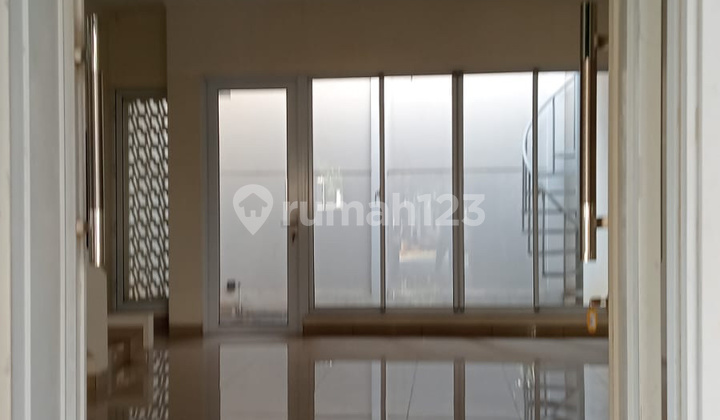 Nice House in Summarecon cluster Amanda Bandung 2