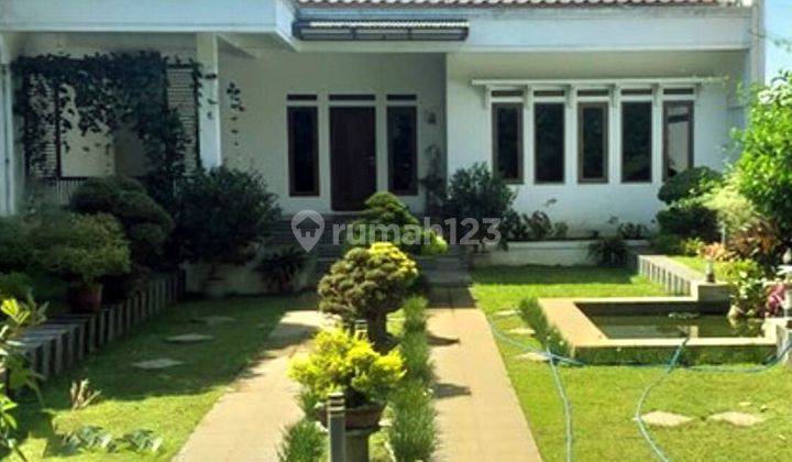 Dijual Villa bagus siap huni & terawat Di Cikahuripan, Lembang 1