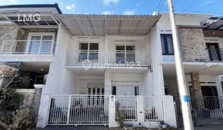 Rumah Kontrakan 2 Lantai Bagus Furnished HS di Sanur, Denpasar 1