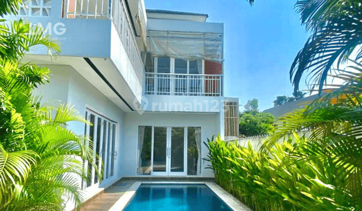 Minimalist 3 Bedroom Villa in Canggu, Bali 1