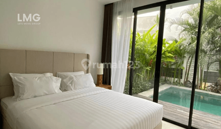 Villa 2 Lantai Dengan 4 BR Furnished di Canggu, Bali 1