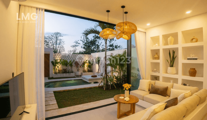 Villa in Uluwatu, Bali, 25 Year Leasehold 1