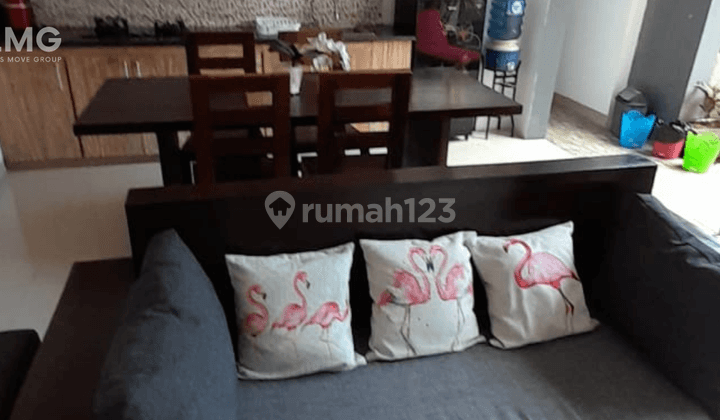 Villa 3 Kamar Disewakan Tahunan Furnished di Seminyak, Bali 2