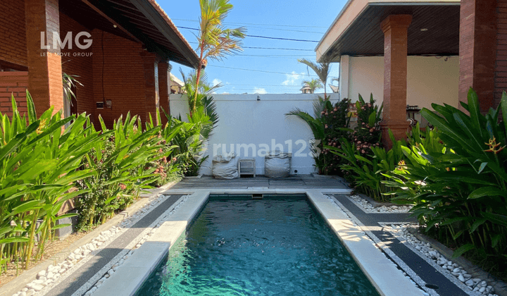 Disewakan Villa Private 2 Kamar Tidur Furnished di Canggu, Bali 1