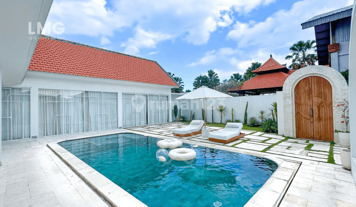 3 Bedroom Furnished Villa in Berawa for Monthly Rental in Berawa, Bali 1