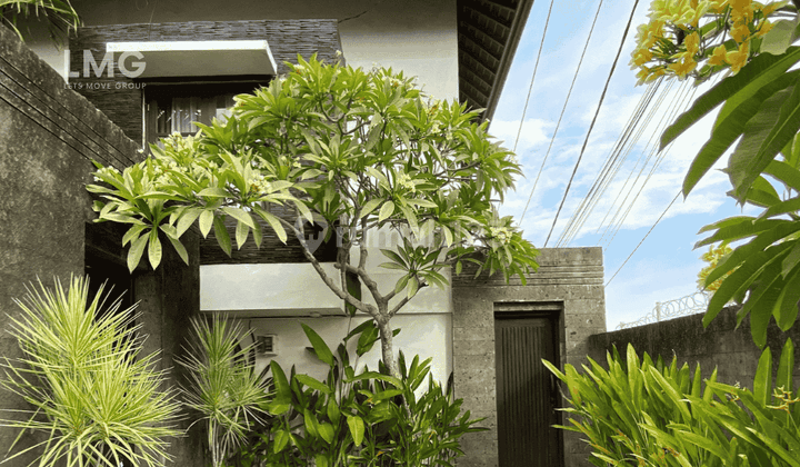 For Rent 3 Bedroom Furnished Villa in Ungasan, Bali 1