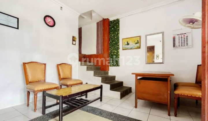 Lokasi Padat Pekerja Omset 300 Jt/Tahun Roi 10 % Kost 20 Kamar, Fasilitas Lengkap, di Tanjung Priok Jakarta Utara