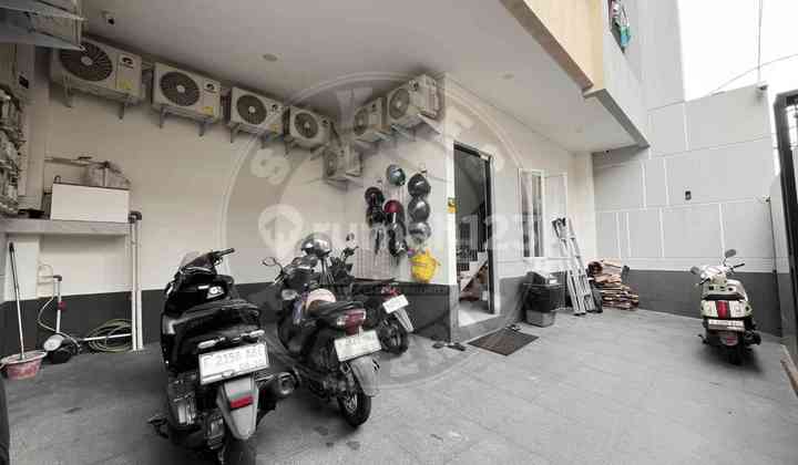 Occupancy 100%Omset 900 Jt/Tahun, Kost Eksklusif 30 Kamar Posisi Super Strategis Kemanggisan Dekat Binus, Akses Mudah