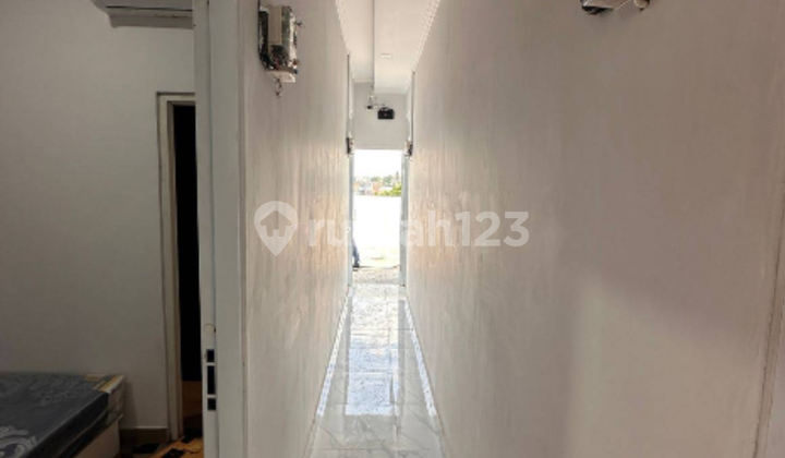 Hot Price 6,5 M Nego! Kost Eksklusif 39 Kamar Full Fasilitas di Bsd Serpong, Omset 61 Juta/Bulan & Selalu Full karena Lokasi Super Strategis!