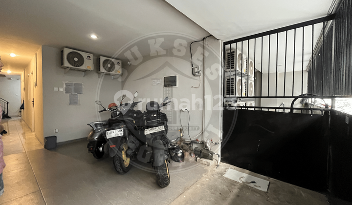 Full Terisi Roi Tinggi 11-13% Kost Mangga Besar 25 Kamar Income 540-564 Jt/Tahun 1