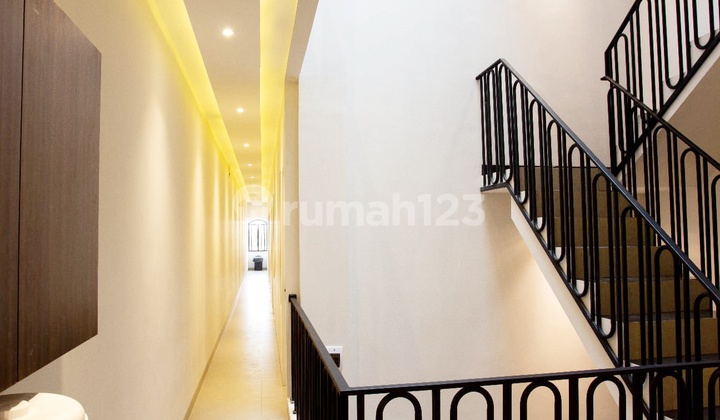 Kost Ekslusif Mewah Setara Hotel 26 Kamar di Grogol Jakarta Barat