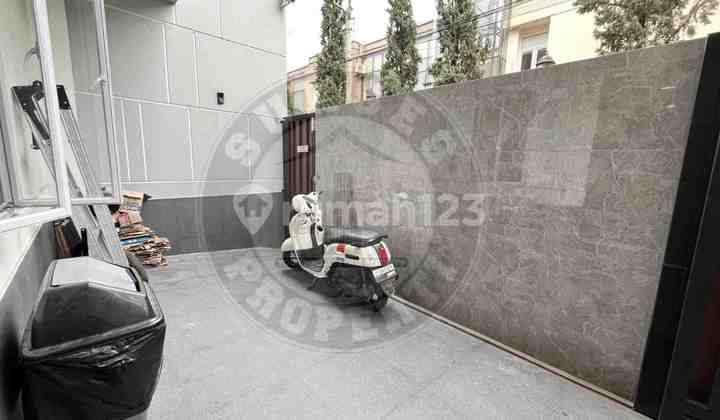 Selalu Full Terisi, Kost Eksklusif 30 Kamar di Kemanggisan Omset 900 Jt/Tahun Roi 10 Dekat Binus