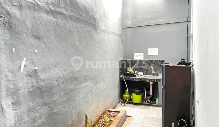Full Occupancy Kost 34 Rooms In Tomang High ROI 11% Access For 2 Cars 2