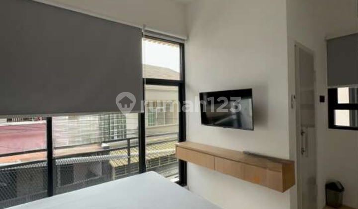 Kost Eksklusif Mewah Omset 1,08 M/Tahun 2 Menit ke Binus, 33 Kamar Full Terisi, Roi 10-11% Rooftop Garden, Market Mahasiswa & Pekerja 2