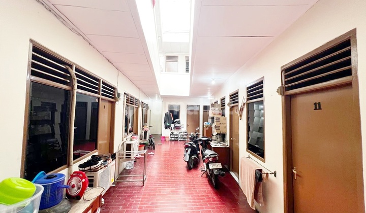 Omset 740 Jt/Tahun dan Full Occupancy 100%! Kos 42 Kamar Full Furnished di Setiabudi Jalan 2 Mobil-Lokasi Super Premium Dekat Cbd Kuningan, Rumah Sakit, Kampus & Mall-Turun Harga 500 Juta, Must Grab!