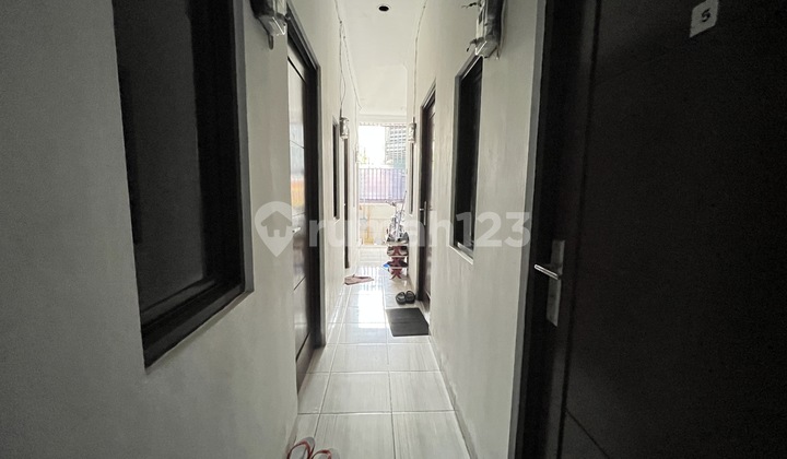 DIJUAL CEPAT Kos Produktif 11 Kamar FULL TERISI FULL FURNISHED Lokasi TOP Strategis Tanjung Duren Hanya 700 M ke Central Park Dekat Kampus dan 4 Mall Jakarta Barat Harga 2,2M NEGO