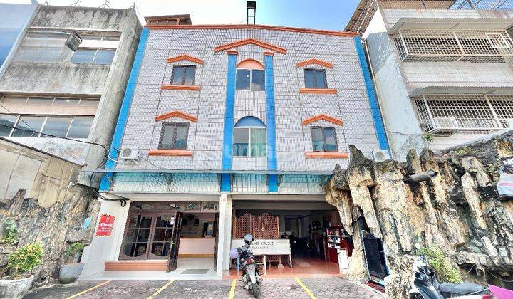 BANTING HARGA DIJUAL HOTEL LOKASI SUPER STRATEGIS DIJAKARTA BARAT 1