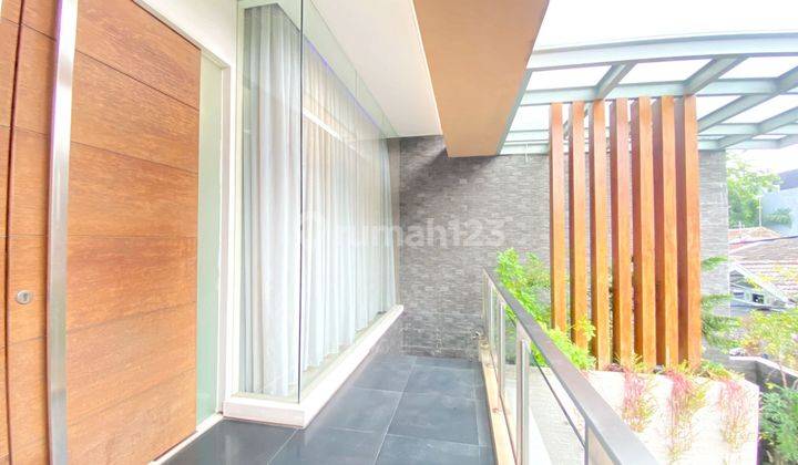 Mewah, Megah Rumah Di Jual Cepat Design Arsitek Dengan Bassement  5