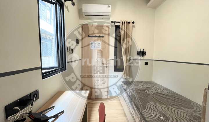 Bu! Kost Eksklusif 18 Kamar Bangunan Baru, 3 Menit Stasiun, Omset 600Jt/Tahun Bu! Kost Eksklusif 18 Kamar Bangunan Baru, 3 Menit Stasiun, Omset 600Jt/Tahun