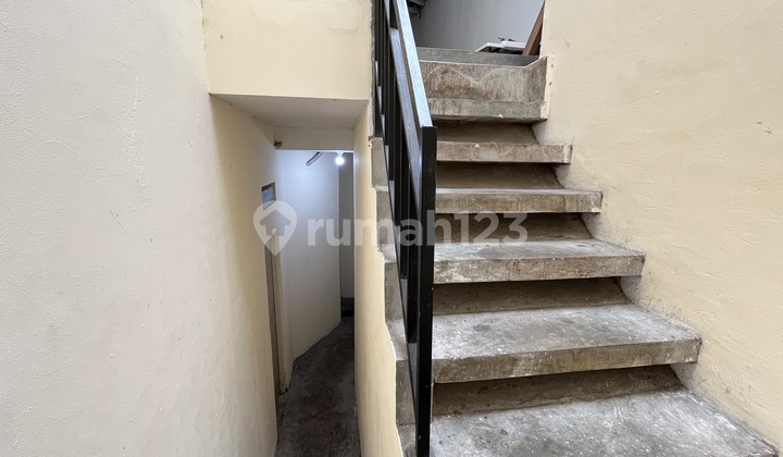 Turun Harga Dijual Rumah dan Kost 12 Kamar Full Terisi Lokasi di Kemang Jakarta Selatan