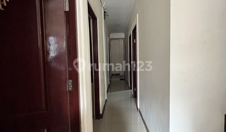For Sale Fully Furnished Boarding House with 17 Rooms, Location in Tanjung Duren 1