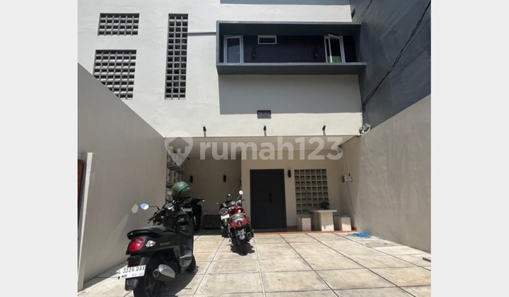 Kost Baru FULL TERISI 32 Kamar BSD, Income 63 Juta/Bulan! NEGO Kost Baru FULL TERISI 32 Kamar BSD, Income 63 Juta/Bulan! NEGO