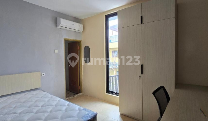 2 Menit ke Trisakti Omset 1,2 M/Tahunfull Terisi Kost 50 Kamar Eksklusif di Tomang Unit Langka di Zona Kampus Paling Padat Jakarta Barat