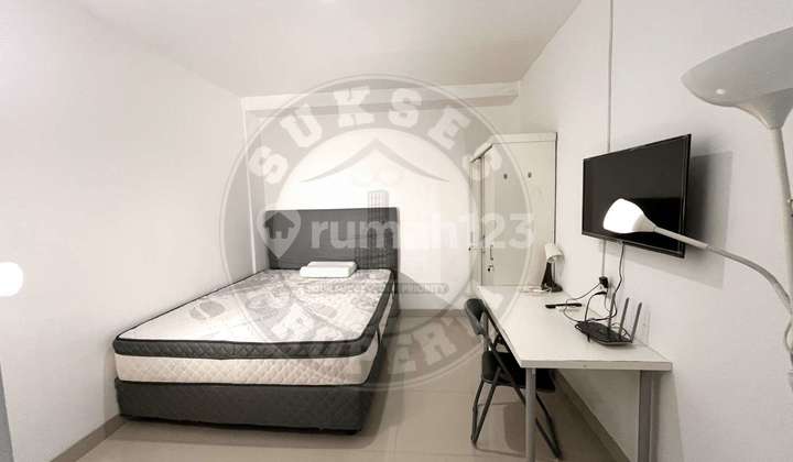 Luxury Exclusive Boarding House 42+1 Rooms, Cash Flow 1.5M/Year, High ROI 10-11%, 5-Car Carport, Just 2 Minutes to Mangga Besar Business Center 2