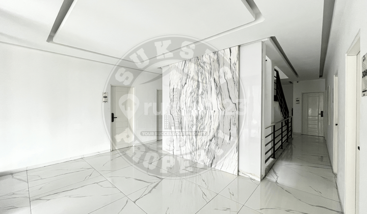 2.5 Million/Year! 1 Minute to Binus - Premium Kos 45+1 Bedrooms, All Inclusive, Occupancy 90-100%, ROI 10-11% 2