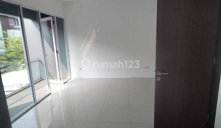 Rumah 3 Lantai di Citra Garden 7 Kalideres Dekat Bandara  di for more info fto lngng klik ya 1