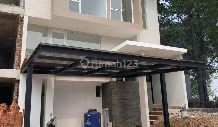  RUMAH 3 LANTAI Baru CITRA 8 DIBAWAH PASARAN  PALING MURAH 2