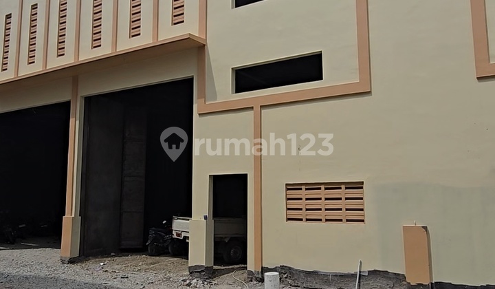 Gudang+Kantor 2 Lantai Kapuk Raya Bisa.kpr