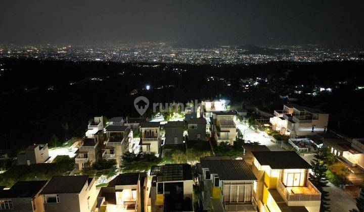 Rumah Sejuk Asri Berkabut Dengan Fasilitas Keren Banget  2