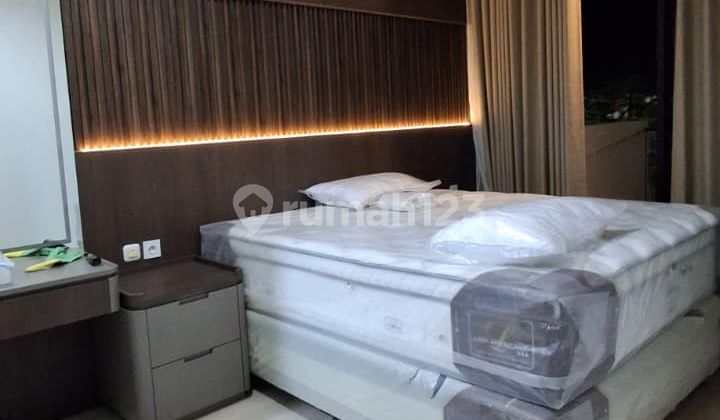 Disewakan Rumah Mewah 8X10 2